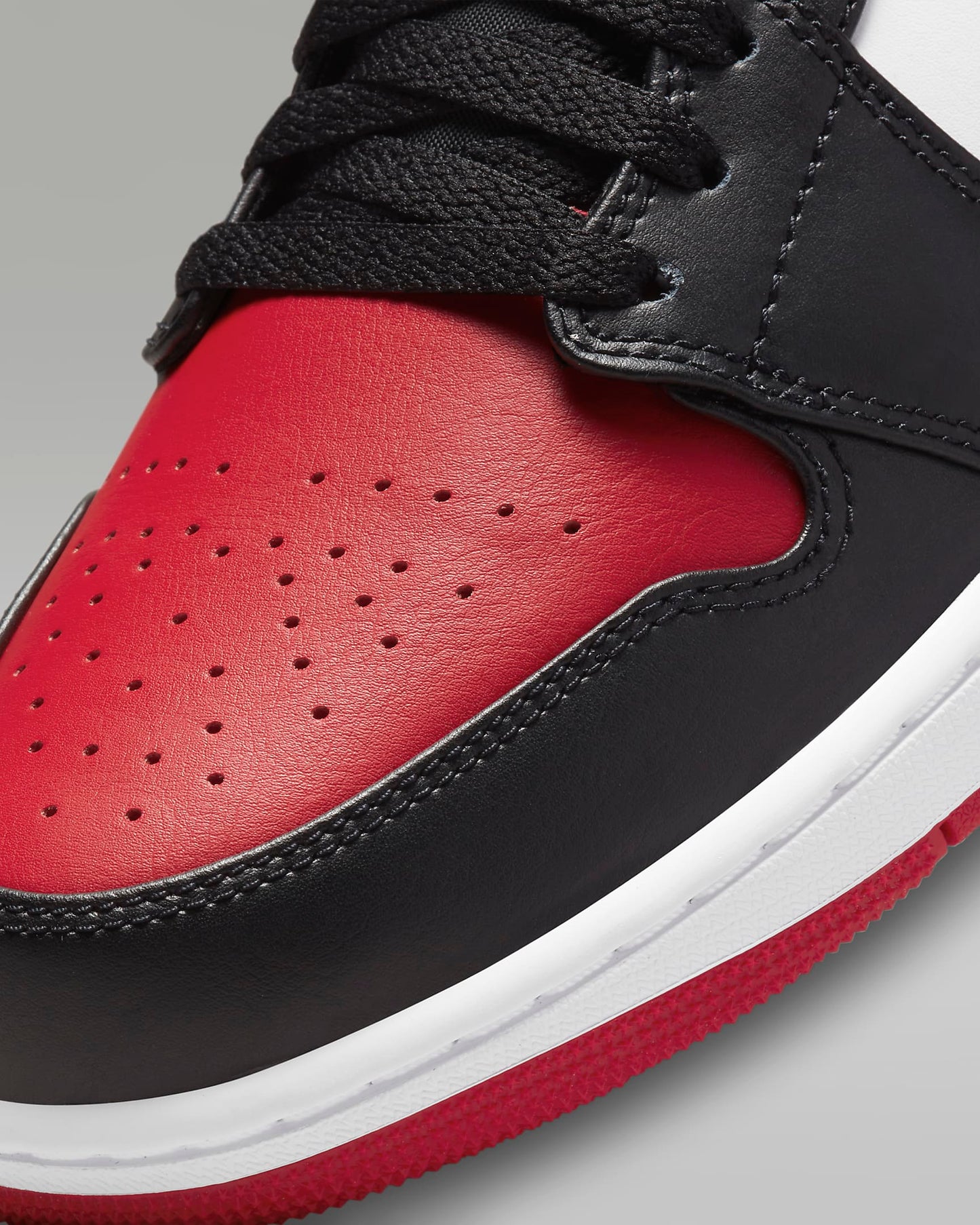 Nike Air Jordan 1 Low 'Bred toe' COD 🚚19 RS ADVANCE