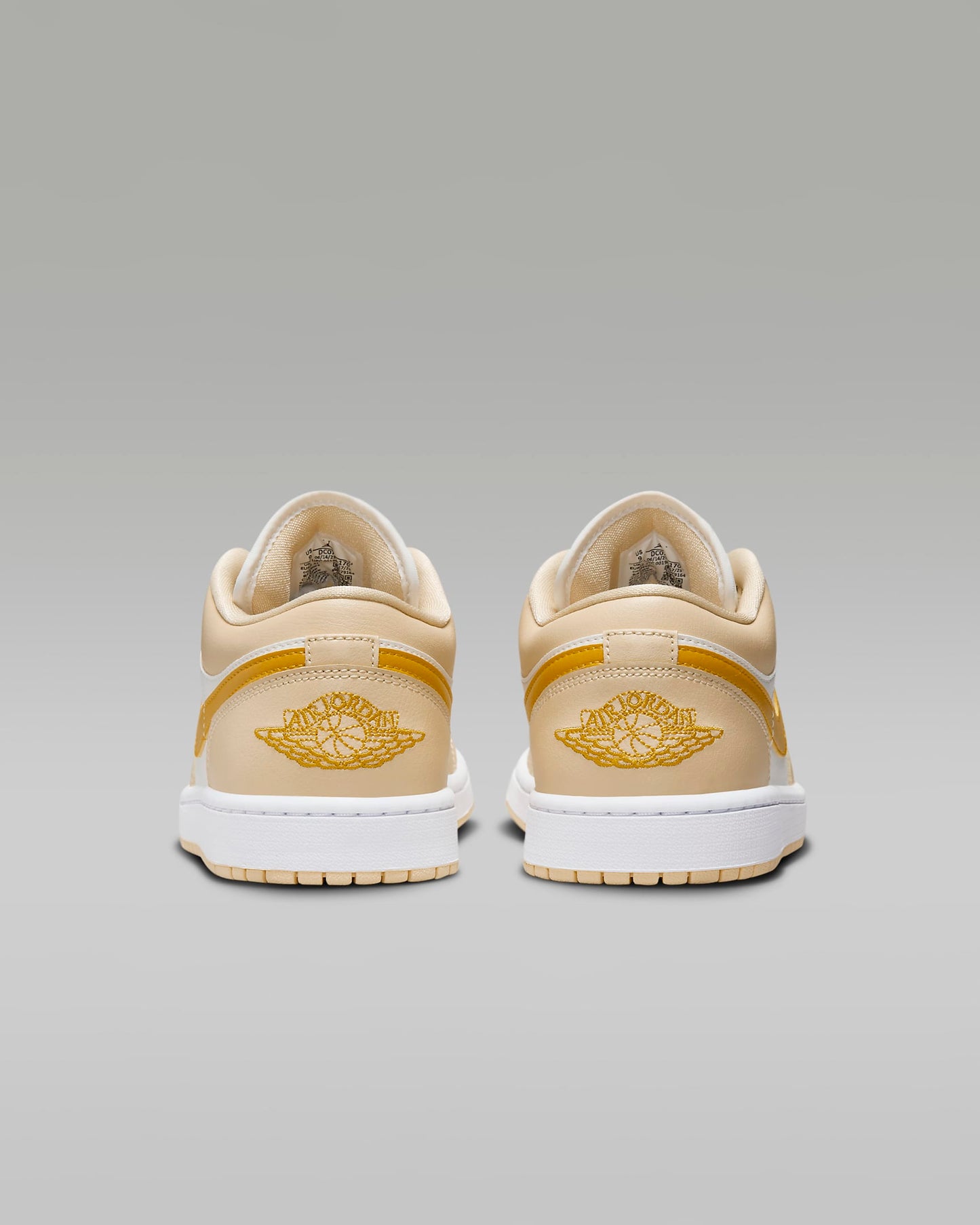 AIR JORDAN 1 LOW TEAM GOLD (COD)🚚19 RS ADVANCE